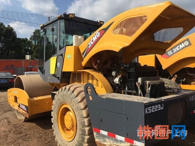 徐工品牌:20吨、22吨、26吨振动急售