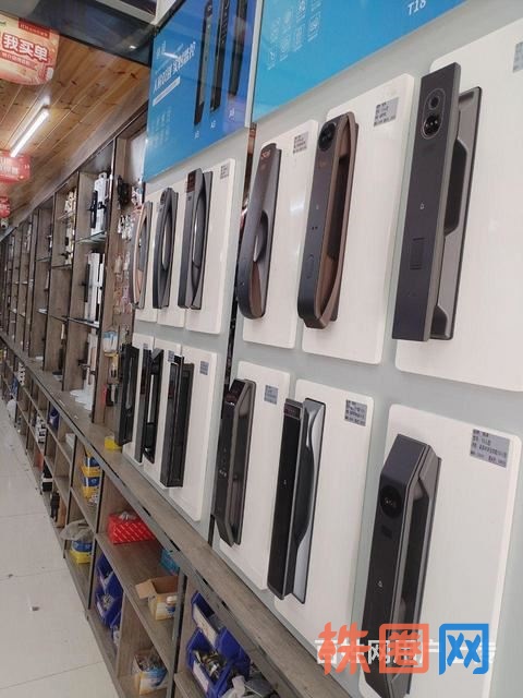 长沙市开锁公司电话/长沙市上门开锁换锁服务电话