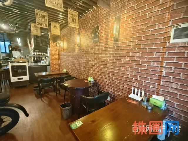 岳麓区中央美郡小区门口小酒馆转让 10155